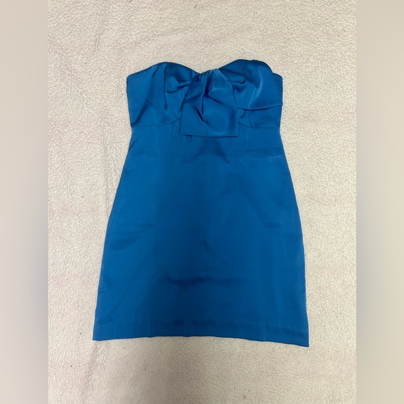 NWOT Lilly Pulitzer Morelle Blue Strapless Satin Bow Dress Size 8 - Picture 3 of 8